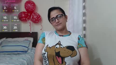 Snapshot of isabeel_sofia01 chatting on 02-18-25, 09:42 Isabeel Sofia online show from 02-18-25, 09:42