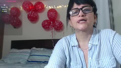 Snapshot of isabeel_sofia01 chatting on 02-20-25, 12:08 Isabeel Sofia online show from 02-20-25, 12:08