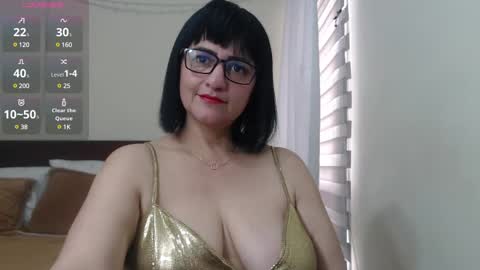 Snapshot of isabeel_sofia01 chatting on 02-27-25, 03:26 Isabeel Sofia online show from 02-27-25, 03:26