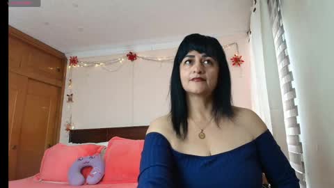 Isabeel Sofia online show from 05-20-26, 02:12