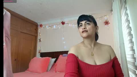 Isabeel Sofia online show from 05-22-26, 02:01