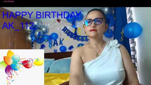 Isabeel Sofia online show from 05-23-26, 07:18