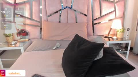 Isabel online show from 02-13-25, 01:19