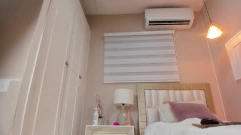 isabela__x online show from 03-28-26, 11:32