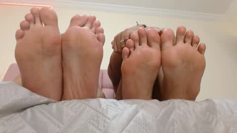 I S A online show from 10-15-25, 03:12