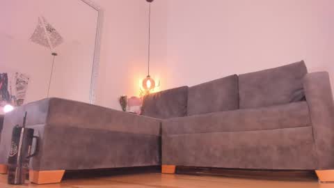 Isabela online show from 09-28-25, 11:59