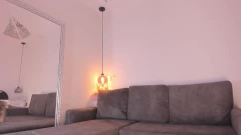 Isabela online show from 11-03-25, 12:06