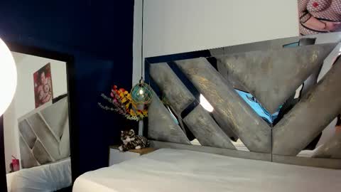 Mommy Isa online show from 01-12-26, 05:45