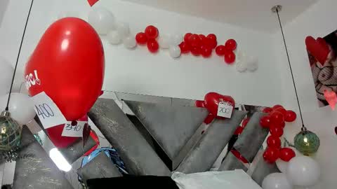 Mommy Isa online show from 02-15-26, 06:32