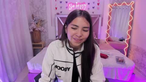 ISABELA  online show from 03-31-26, 11:43