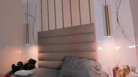 isabelastefano online show from 06-26-26, 03:44