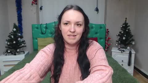 IsabelBlackberry online show from 12-29-24, 09:06