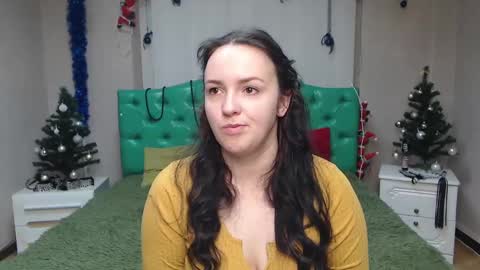 IsabelBlackberry online show from 01-06-25, 06:03