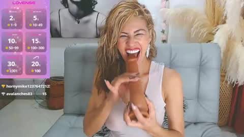 Isabel online show from 02-14-25, 08:48