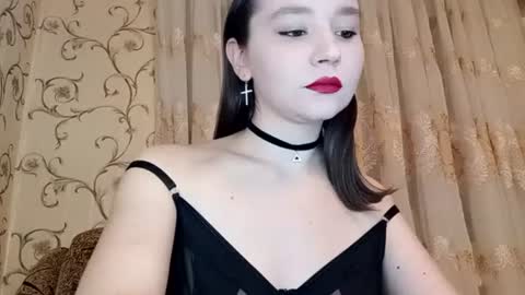 Isabel online show from 07-17-26, 06:24