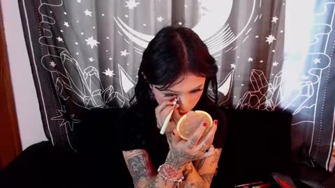    online show from 01-02-25, 06:56