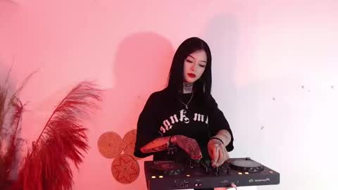    online show from 01-03-25, 10:29