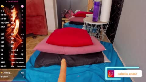 Isabella Arias online show from 03-10-25, 07:10