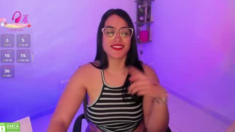 Snapshot of isabella_aristi03 chatting on 10-22-25, 04:02 isabella_aristi03 online show from 10-22-25, 04:02