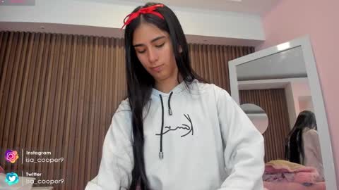 Snapshot of isabella_cooper9 chatting on 01-25-25, 02:25 Isabella Cooper online show from 01-25-25, 02:25