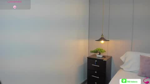 Isabel florez online show from 04-21-26, 02:51