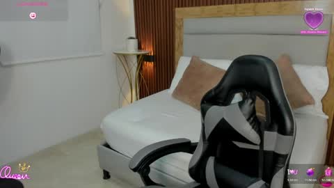 Isabel florez online show from 05-14-26, 01:12