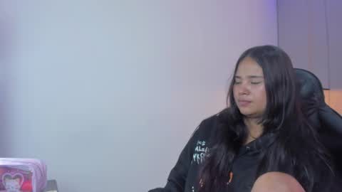 Isabel florez online show from 07-24-26, 02:20