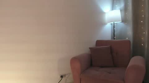 Snapshot of isabella_jones9 chatting on 07-12-26, 01:18 ISABELLA online show from 07-12-26, 01:18
