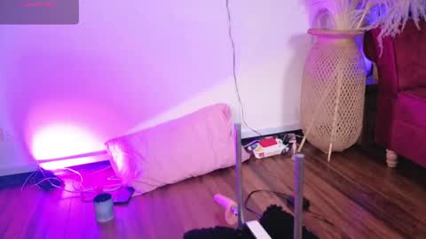   online show from 04-21-26, 10:32