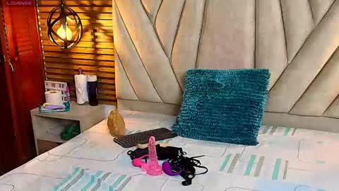 isabella_luxet online show from 07-20-26, 12:51