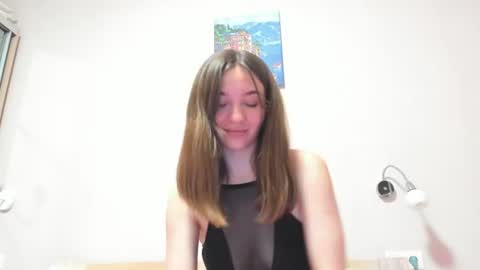 Snapshot of isabella_noir88 chatting on 06-13-26, 07:12 Isabella Noir online show from 06-13-26, 07:12
