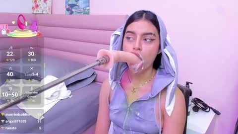 Isabella  online show from 02-28-25, 03:48