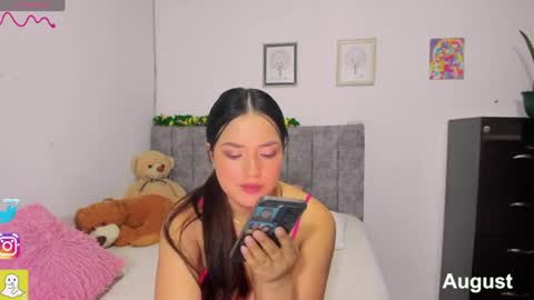 isabella online show from 08-05-26, 12:13