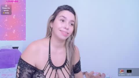 isabellaa_smith03 online show from 06-09-26, 07:03