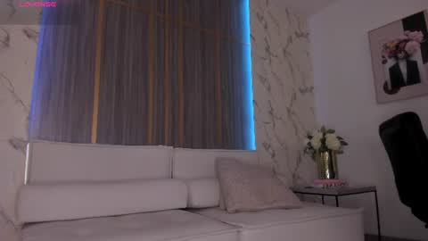 Isabella online show from 06-12-26, 03:05