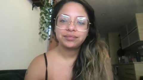 isabellaelizabeth online show from 07-11-26, 05:59