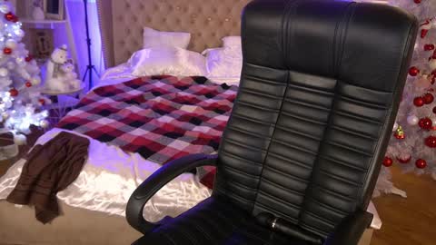 Marina online show from 12-13-24, 05:10