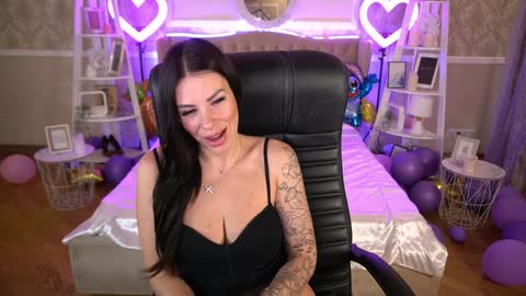 Marina online show from 01-31-25, 04:48