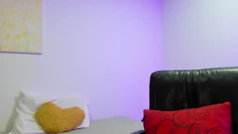 Snapshot of isabellagh1 chatting on 01-26-25, 02:30 Instagram soybella01 online show from 01-26-25, 02:30