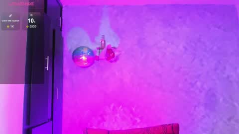 Snapshot of isabellagh1 chatting on 04-29-26, 05:17 Instagram soybella01 online show from 04-29-26, 05:17