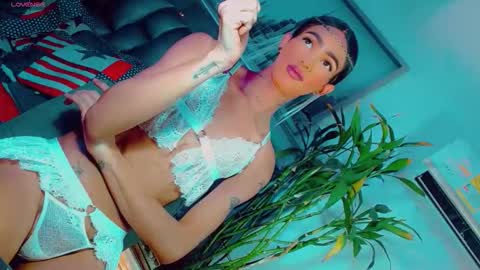 isabellagirs online show from 05-10-26, 08:47