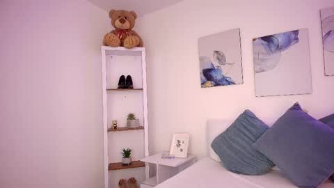 Snapshot of isabellaharley chatting on 05-29-26, 01:31 Isabella online show from 05-29-26, 01:31