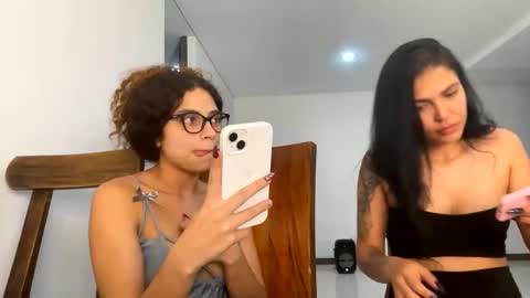 Isabella.. back again  online show from 01-22-25, 06:42