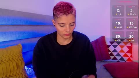 Snapshot of isabellamoutt chatting on 09-28-25, 03:17 Isabella Mout online show from 09-28-25, 03:17