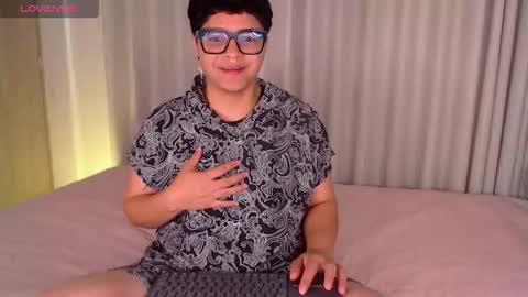 Snapshot of isabellamoutt chatting on 02-14-26, 02:47 Isabella Mout online show from 02-14-26, 02:47