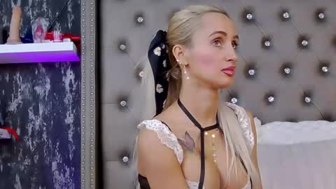 IsabelleEthan online show from 02-22-25, 02:39