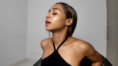 Isa Isabella online show from 12-05-24, 09:06