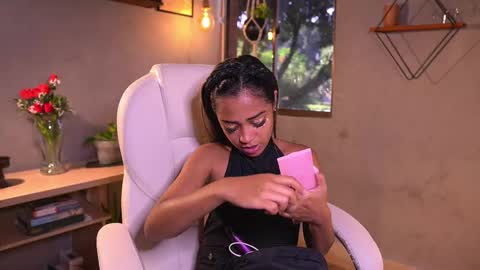 Isa Isabella online show from 10-06-25, 08:17