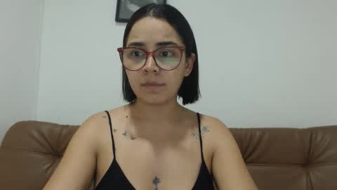 Emma online show from 09-16-25, 02:34