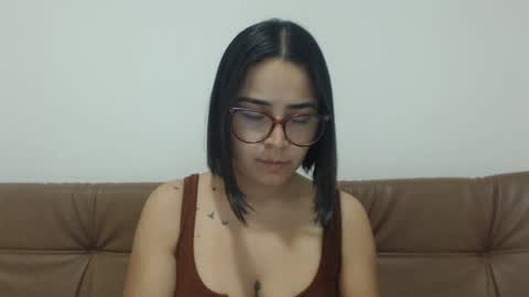 Emma online show from 10-02-25, 02:07